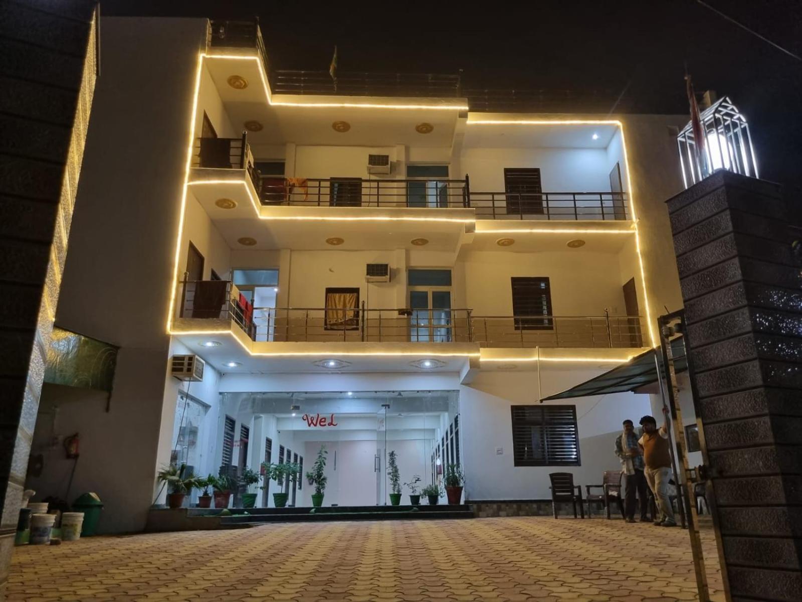 فندق Vrindavan Bhakti Bhavan- Near Prem Mandir By Mukund المظهر الخارجي الصورة